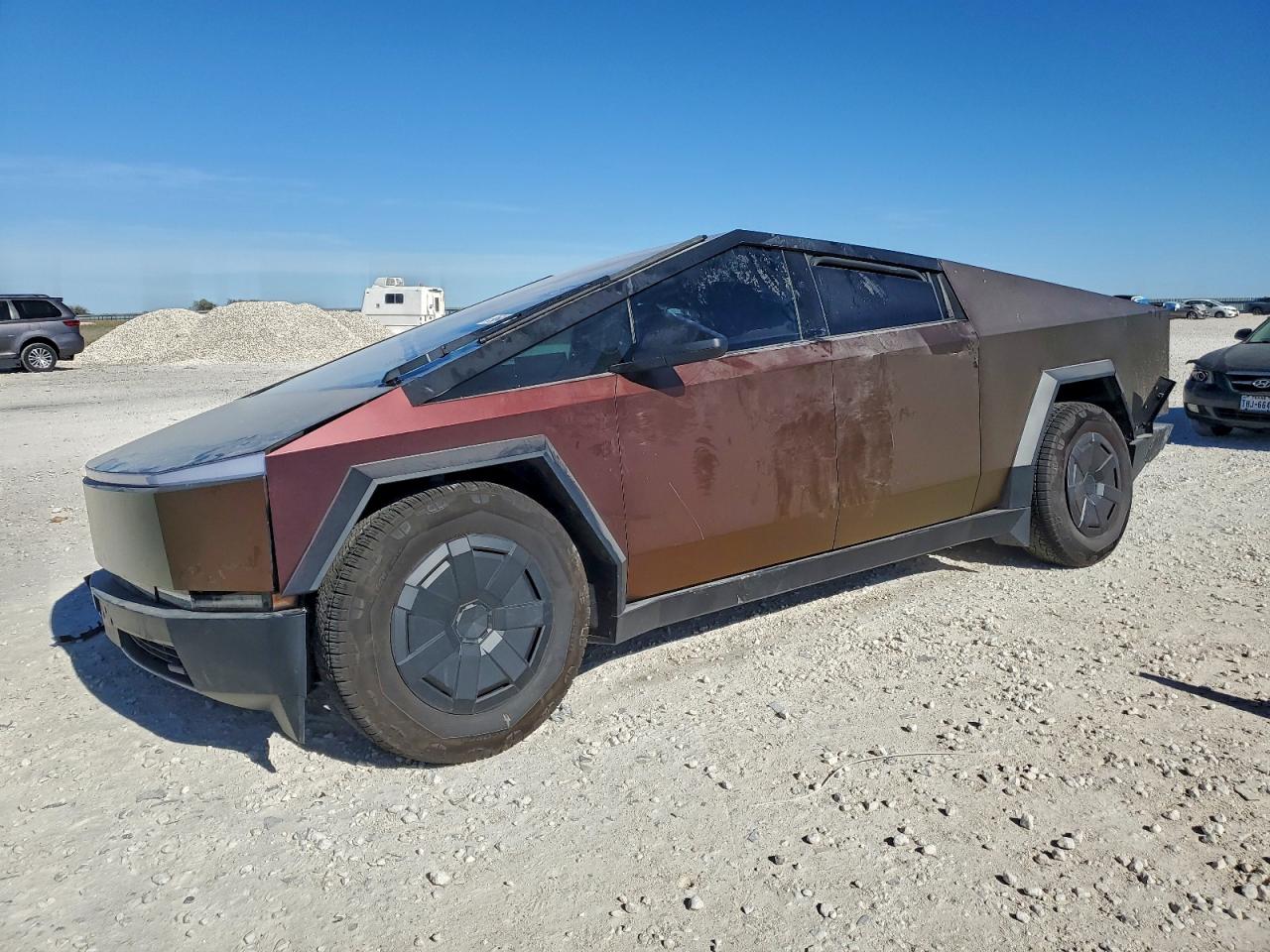 2025 Tesla Cybertruck