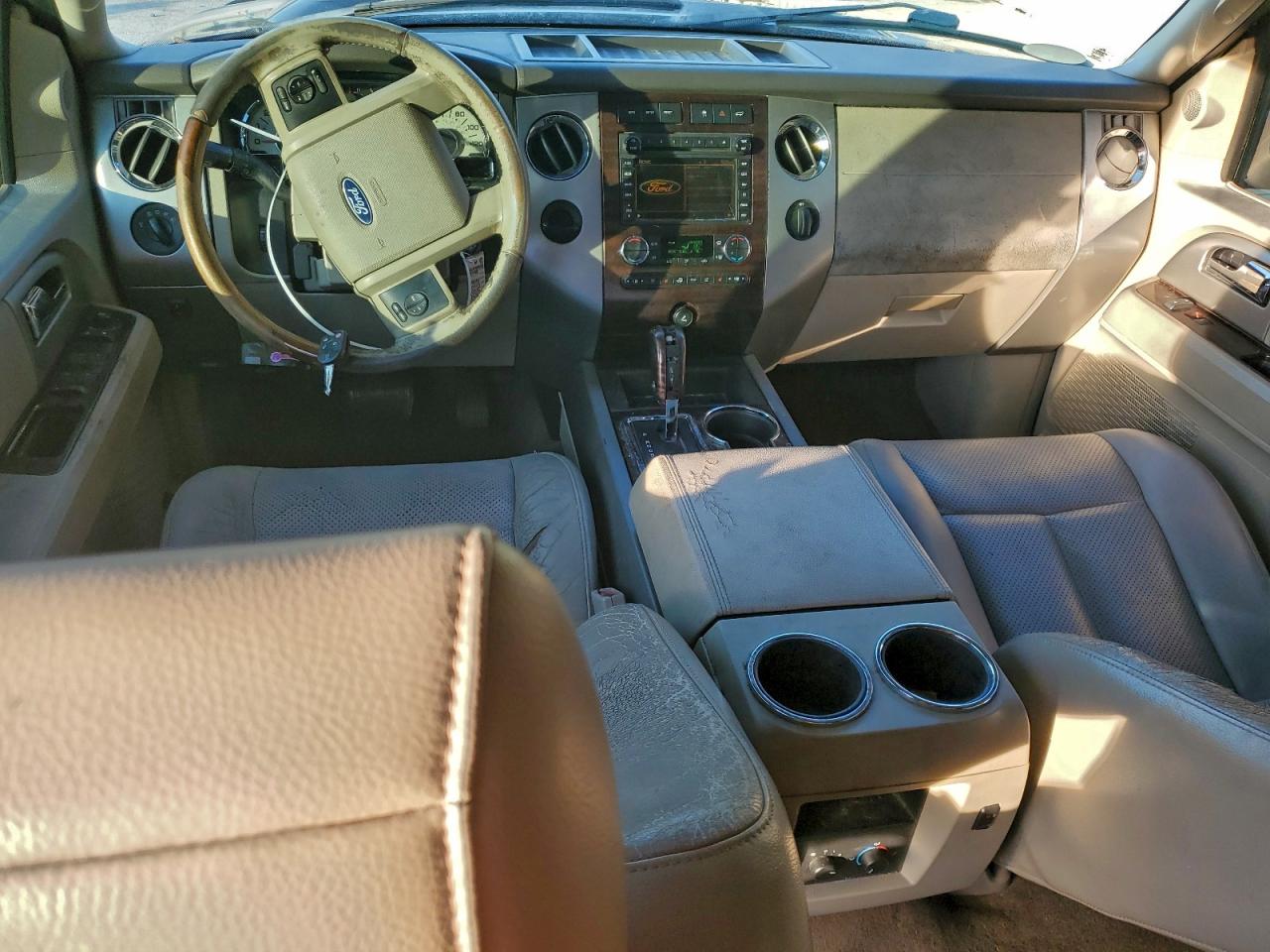 2010 Ford Expedition Limited VIN: 1FMJU1K58AEB64412 Lot: 94783175