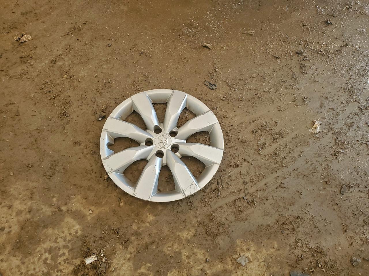 2016 Toyota Corolla L VIN: 5YFBURHE1GP507815 Lot: 96410225