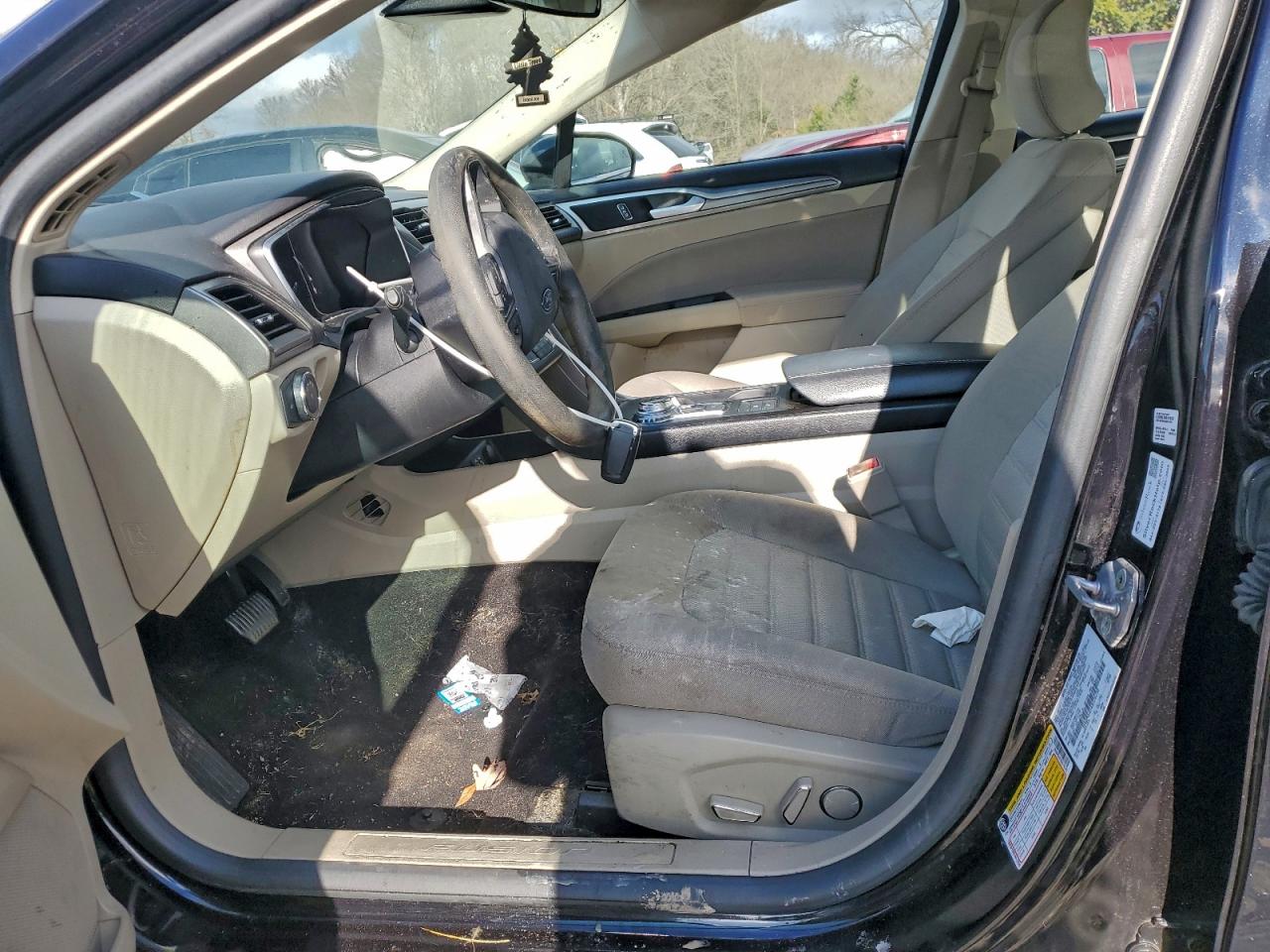 2019 Ford Fusion Se VIN: 3FA6P0LU1KR276720 Lot: 94791065