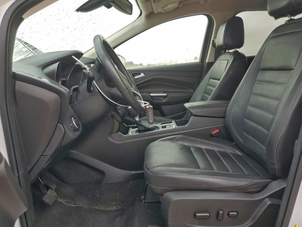 2017 Ford Escape Titanium VIN: 1FMCU0JD4HUC43779 Lot: 95837385