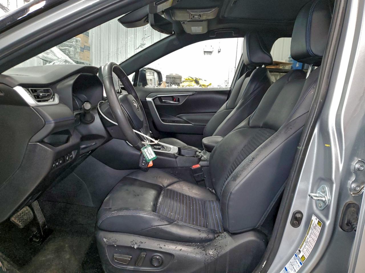 2021 Toyota Rav4 Xle VIN: 2T3RWRFV9MW110575 Lot: 95057615