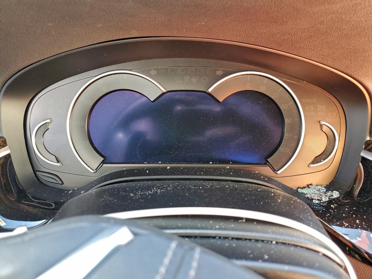 Фото: WBAJA9C52KB399656