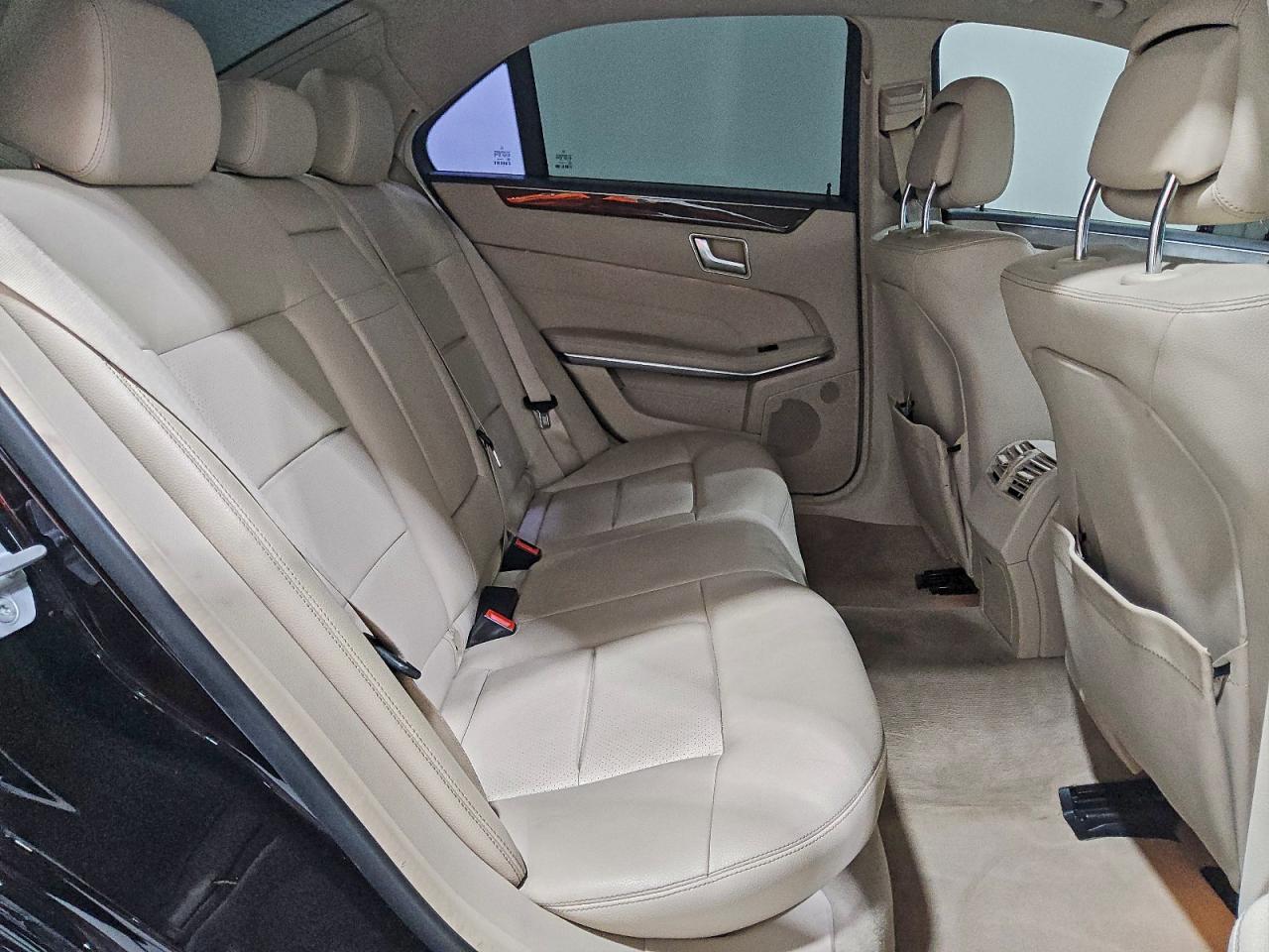 2014 Mercedes-Benz E 350 VIN: WDDHF5KB6EA885289 Lot: 92510435