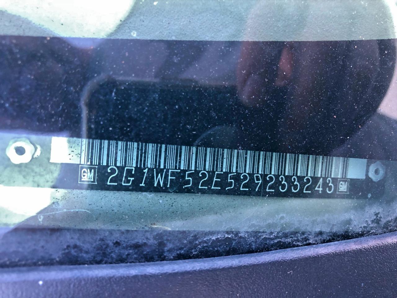 2002 Chevrolet Impala VIN: 2G1WF52E529233243