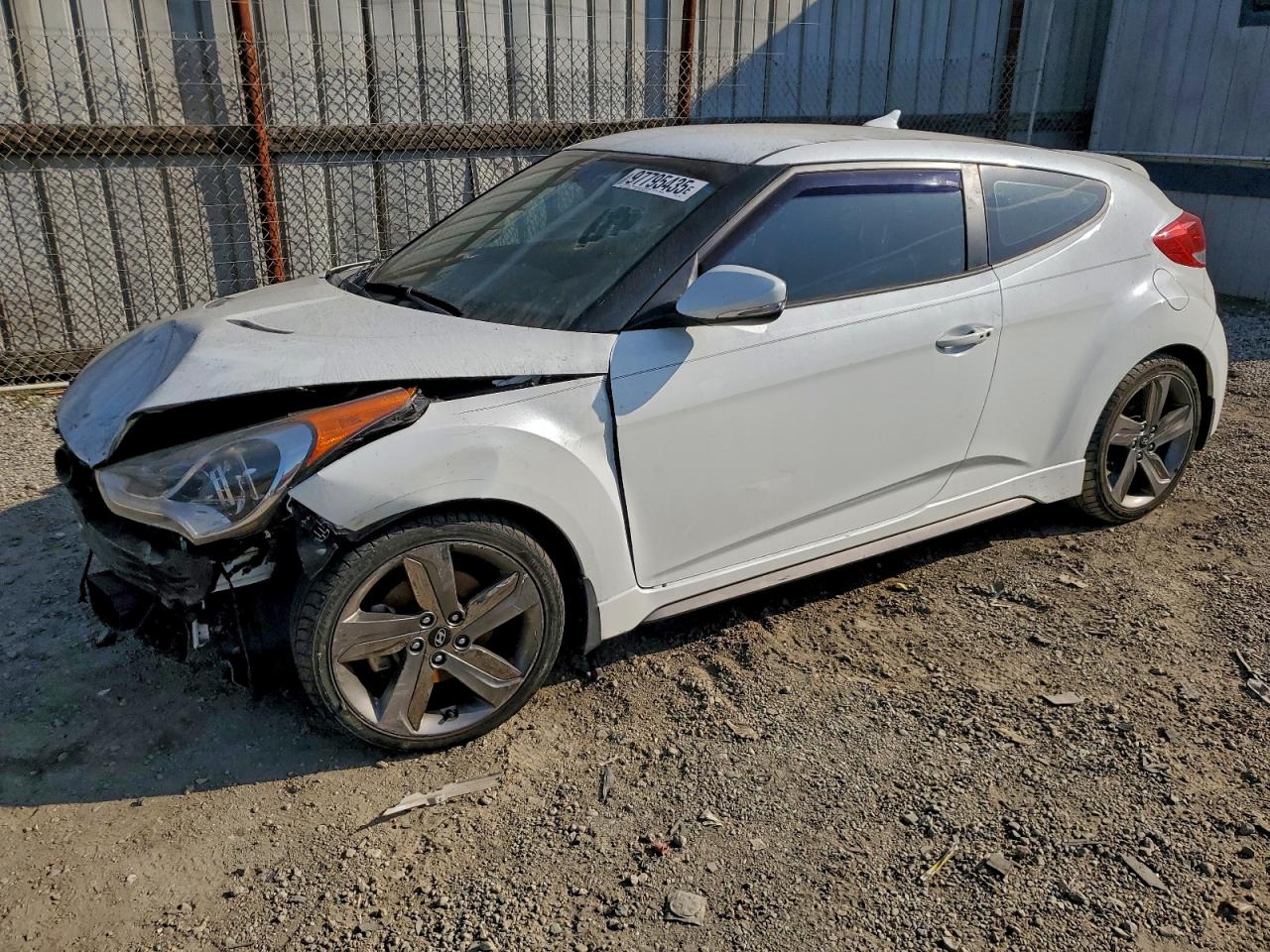 2015 Hyundai Veloster Turbo VIN: KMHTC6AE2FU226135 Lot: 97795435