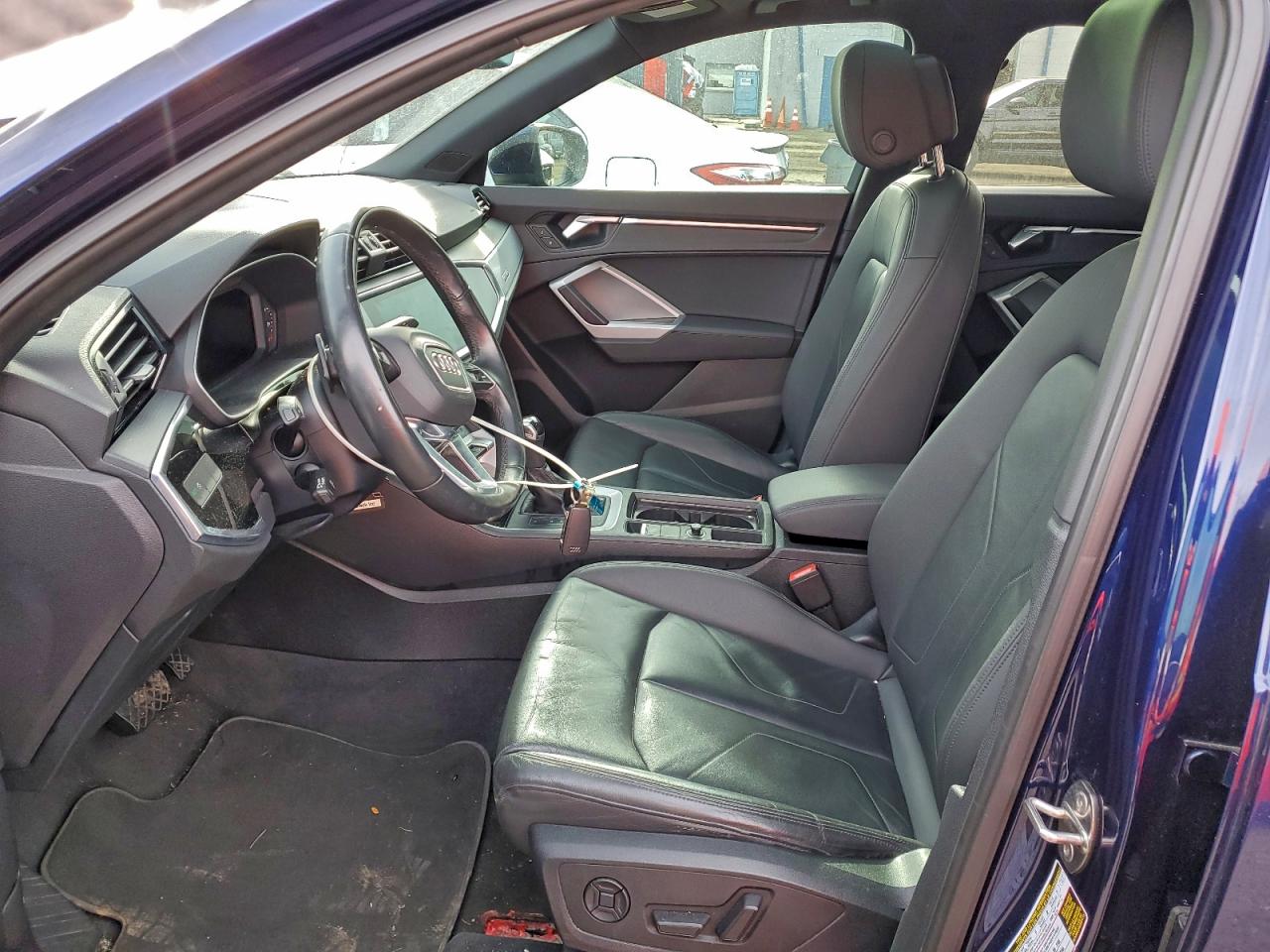 Фото: WA1DECF36M1033794