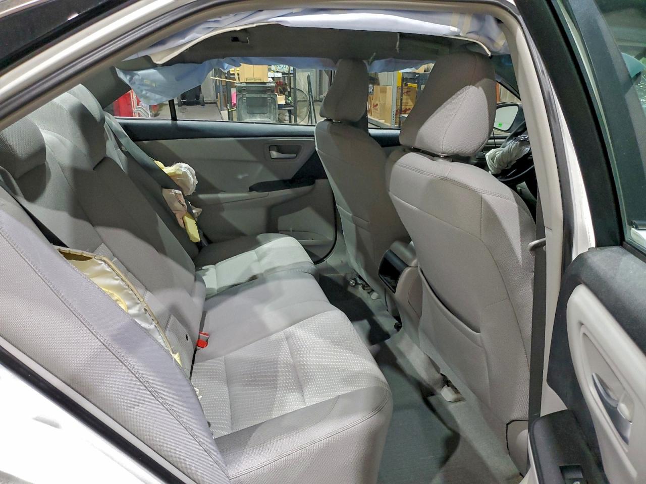 2016 Toyota Camry Le VIN: 4T4BF1FK7GR564917 Lot: 94740685