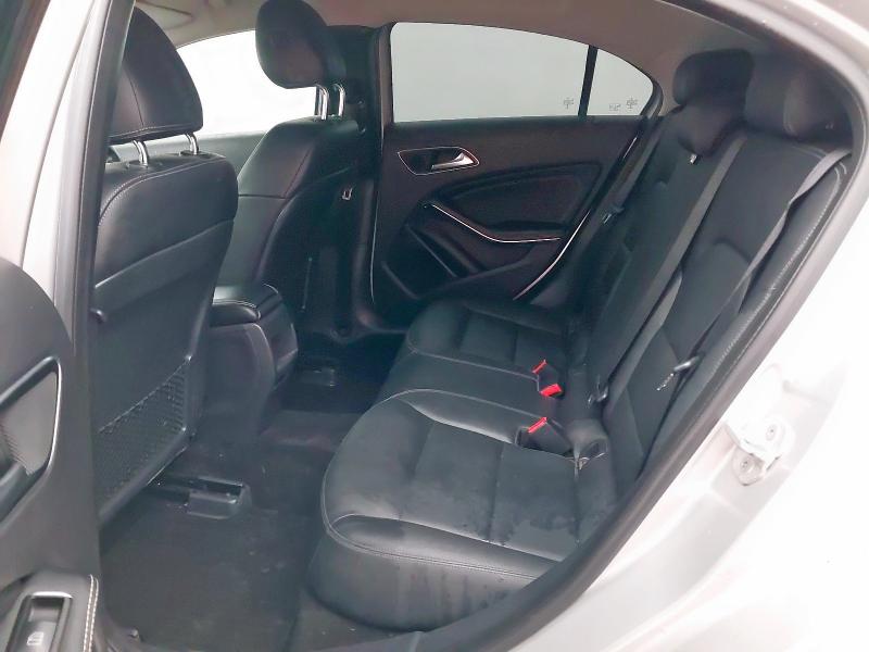 2016 MERCEDES-BENZ A CLASS A180D SE 5DR AUTO