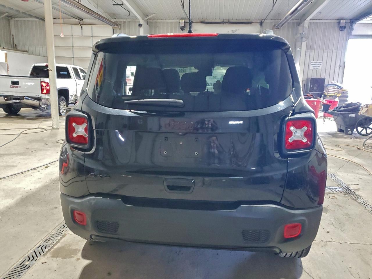 2020 Jeep Renegade Latitude VIN: ZACNJBBBXLPL71403 Lot: 94476975