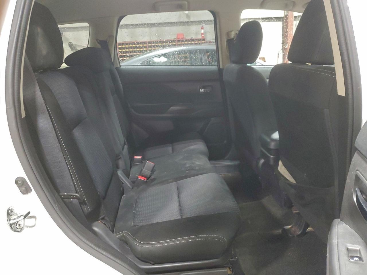 2016 Mitsubishi Outlander Se VIN: JA4AZ3A32GZ031237 Lot: 96259525