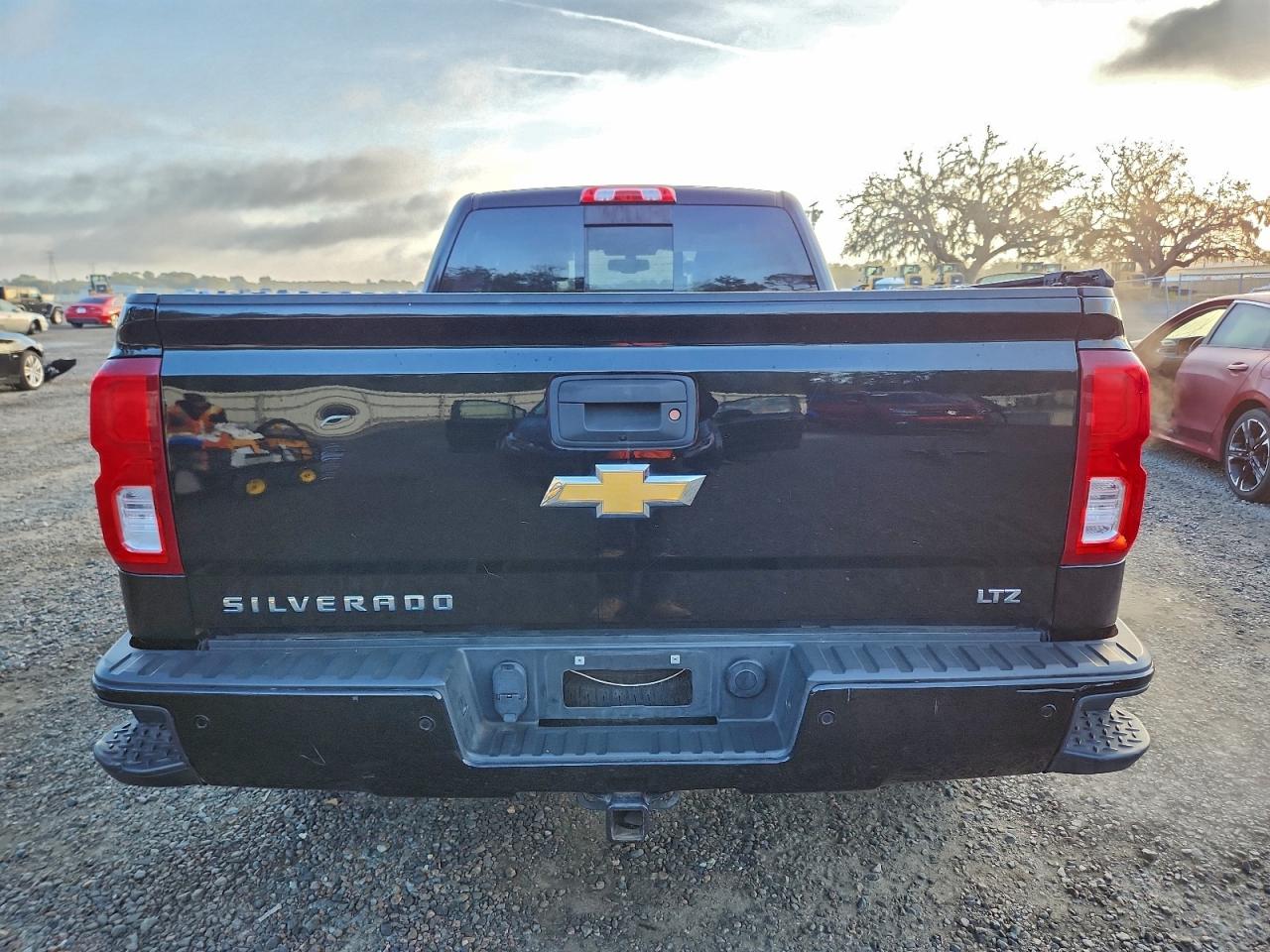 2018 Chevrolet Silverado K1500 Ltz VIN: 1GCVKSEC3JZ227386 Lot: 97975145