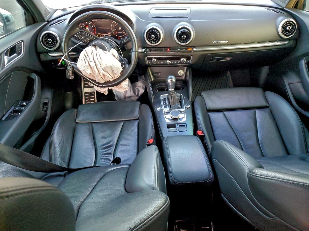 2017 Audi A3 Premium Plus VIN: WAUJ8GFF1H1075696 Lot: 95563415