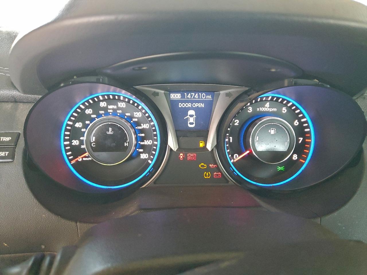 2013 Hyundai Genesis Coupe 3.8L VIN: KMHHU6KJ0DU098585 Lot: 96022385