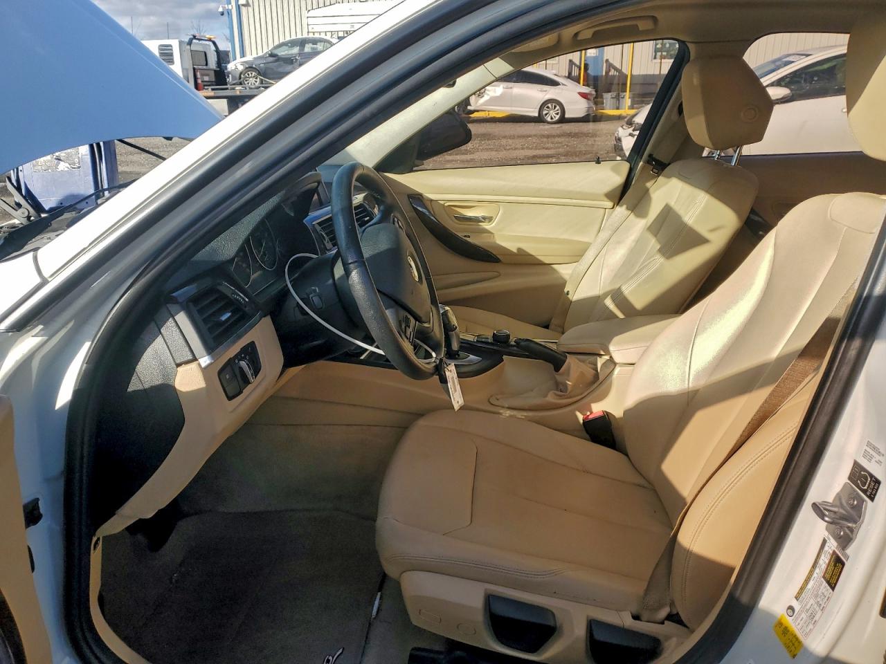 2015 BMW 320 I VIN: WBA3B1G54FNT02236 Lot: 96807535