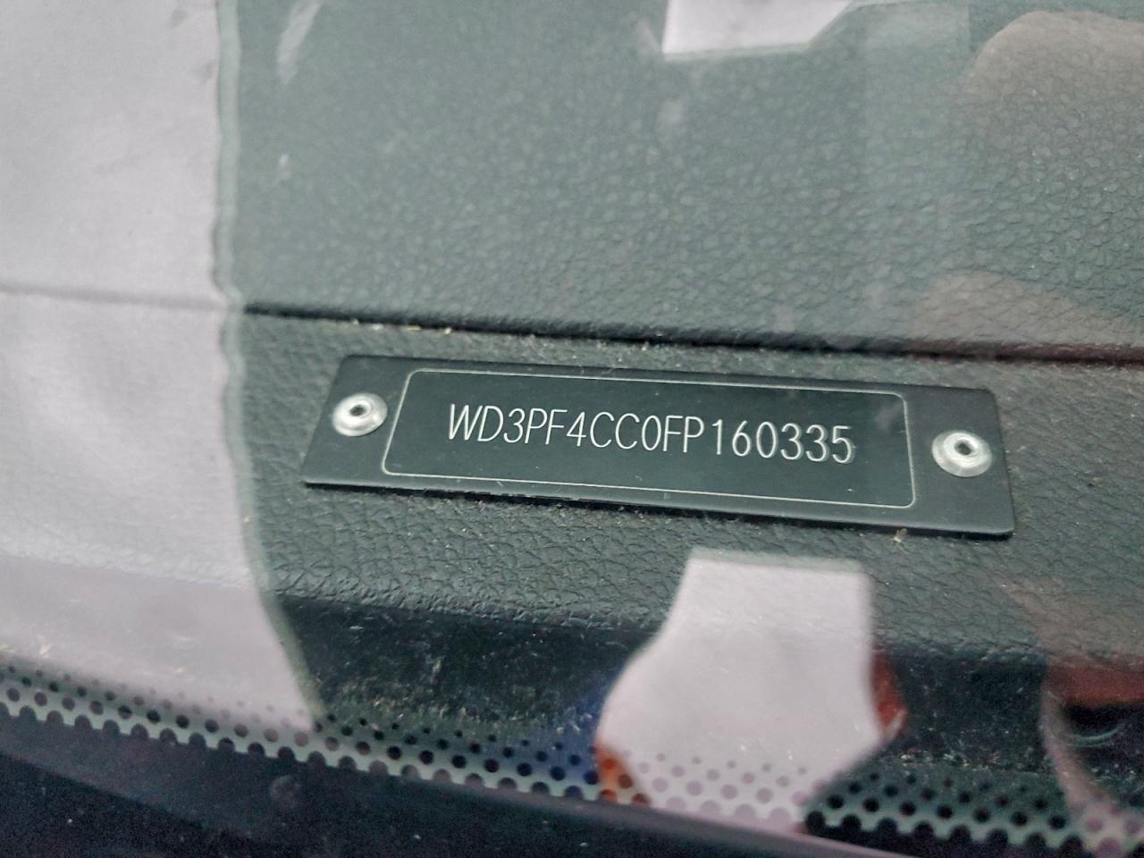 2015 Midwesigns Weekermd4L - Rv VIN: WD3PF4CC0FP160335 Lot: 94572555