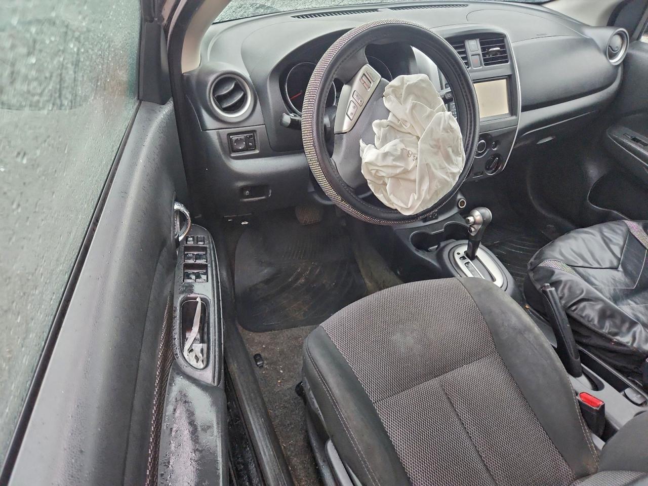 2019 Nissan Versa S VIN: 3N1CN7AP4KL877506 Lot: 94442725