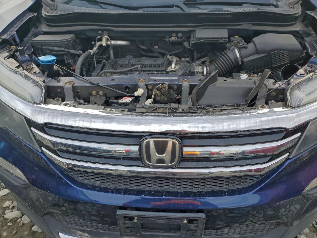 2016 Honda Pilot Touring VIN: 5FNYF6H90GB021868 Lot: 95955605