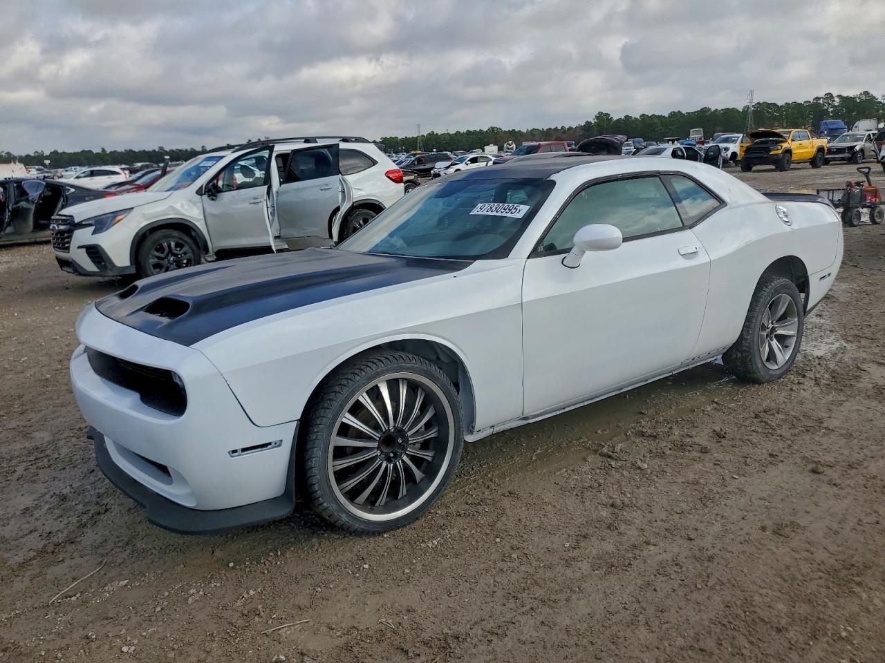 2020 Dodge Challenger Sxt VIN: 2C3CDZAGXLH105439 Lot: 97830995
