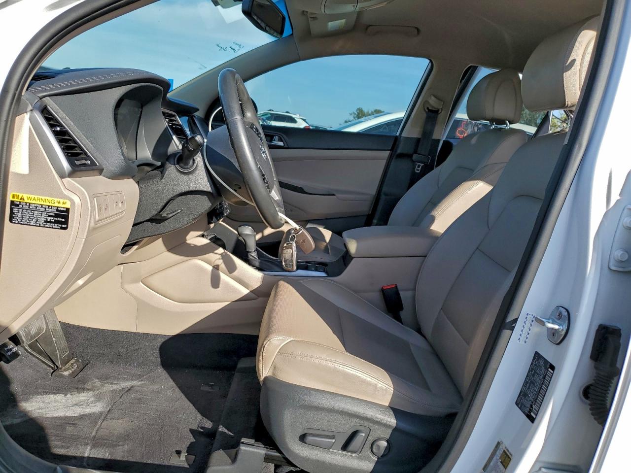 2018 Hyundai Tucson Value VIN: KM8J33A25JU762548 Lot: 95745375