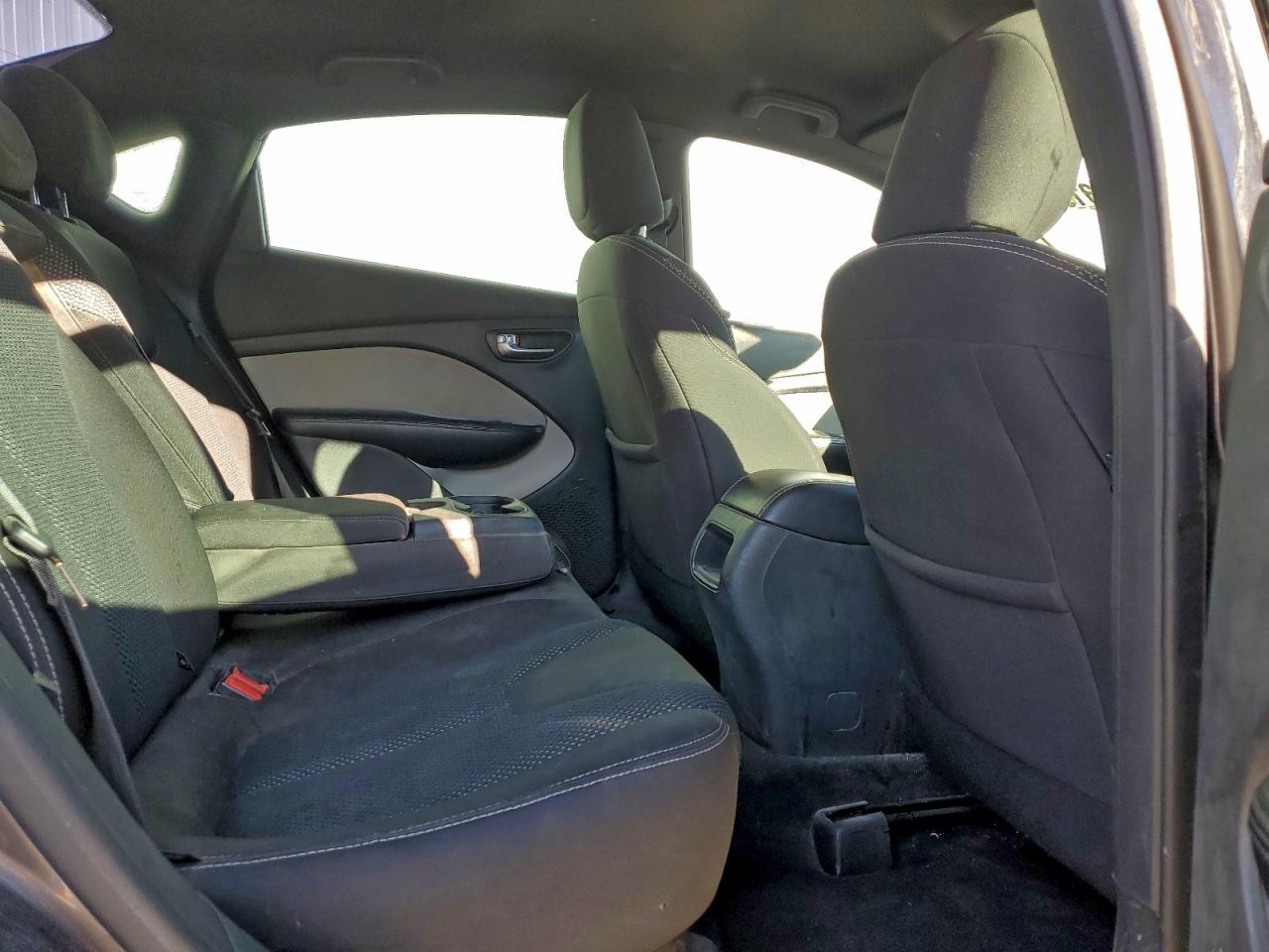 2015 Dodge Dart Sxt VIN: 1C3CDFBB7FD118992 Lot: 94833195