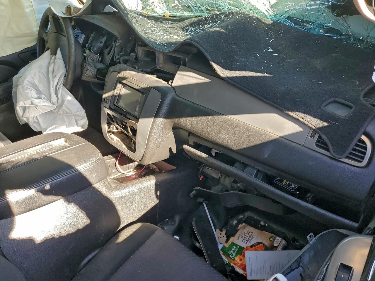 2011 Chevrolet Tahoe Special VIN: 1GNSK2E01BR205159 Lot: 95992015