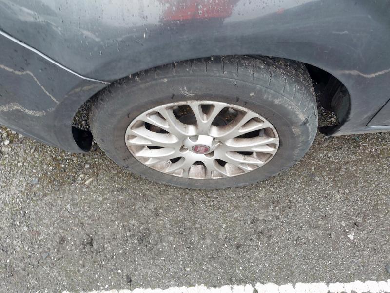 2011 FIAT PUNTO EVO 1.4 DYNAMIC 5DR