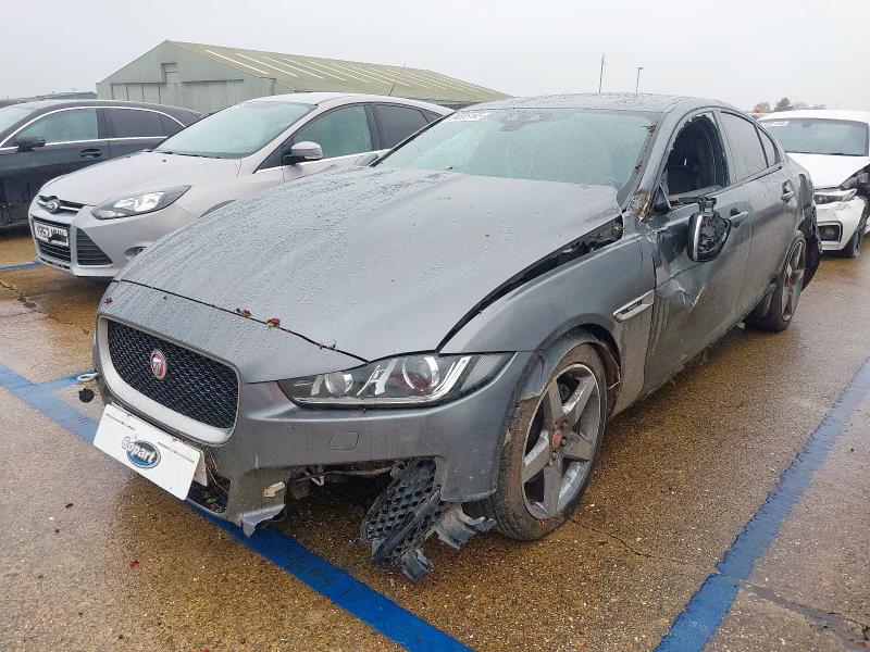 2017 JAGUAR XE 2.0D [180] R-SPORT 4DR AUTO for sale at Copart NEWBURY