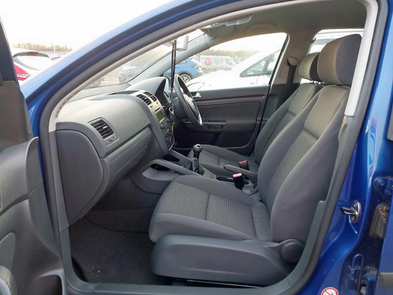 2004 VOLKSWAGEN GOLF 1.6 S FSI 5DR [AC]