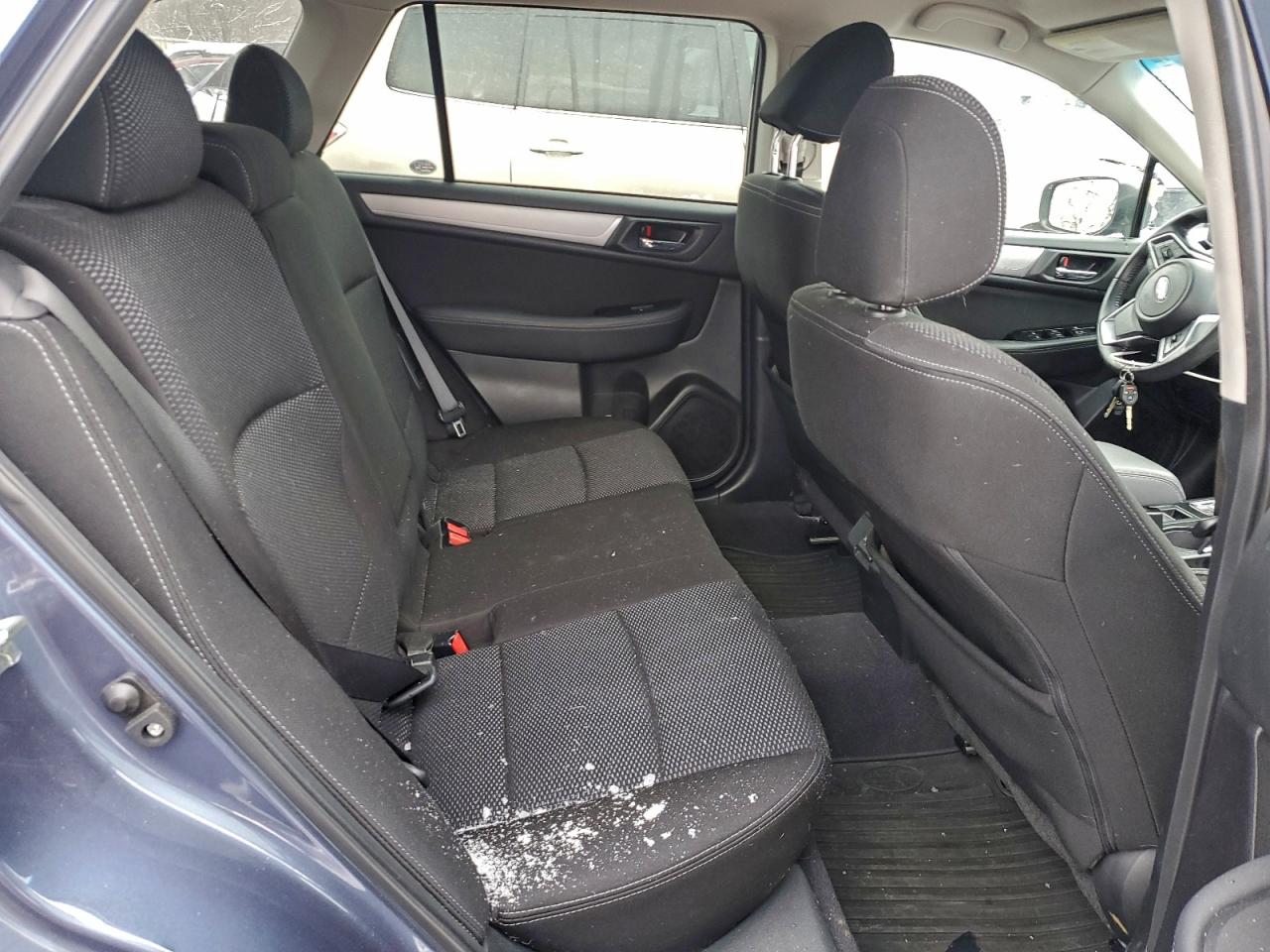 2018 Subaru Outback 2.5I Premium VIN: 4S4BSACC3J3271693 Lot: 94909015