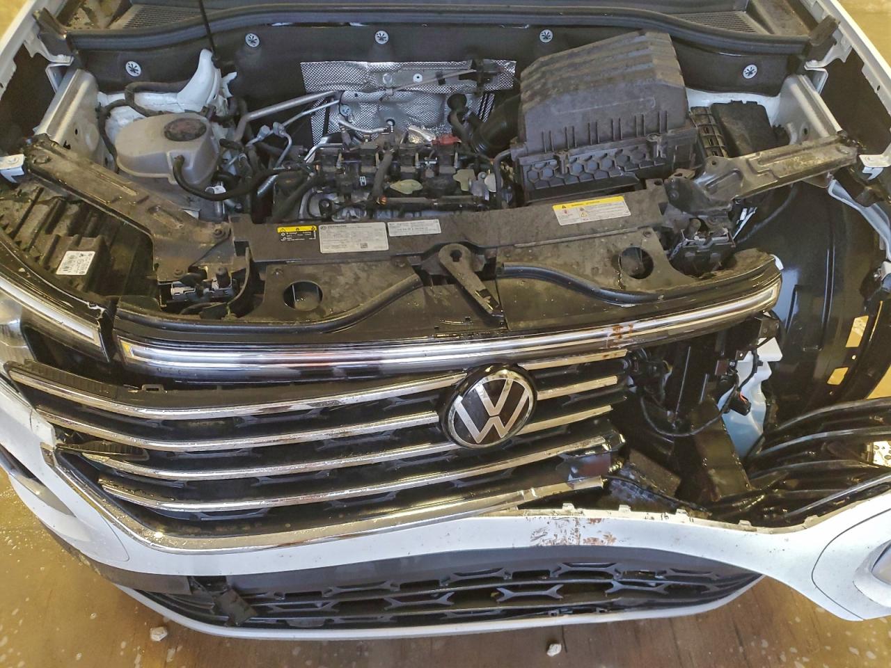 Фото: 1V2HR2CA7SC503159