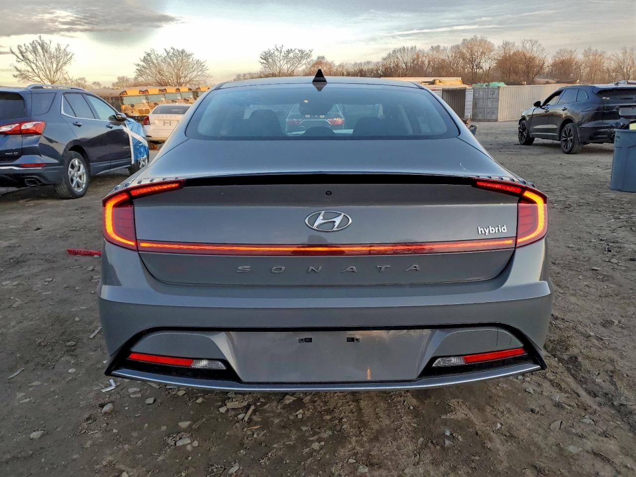 2022 Hyundai Sonata Hybrid VIN: KMHL34JJ5NA048061 Lot: 96300875