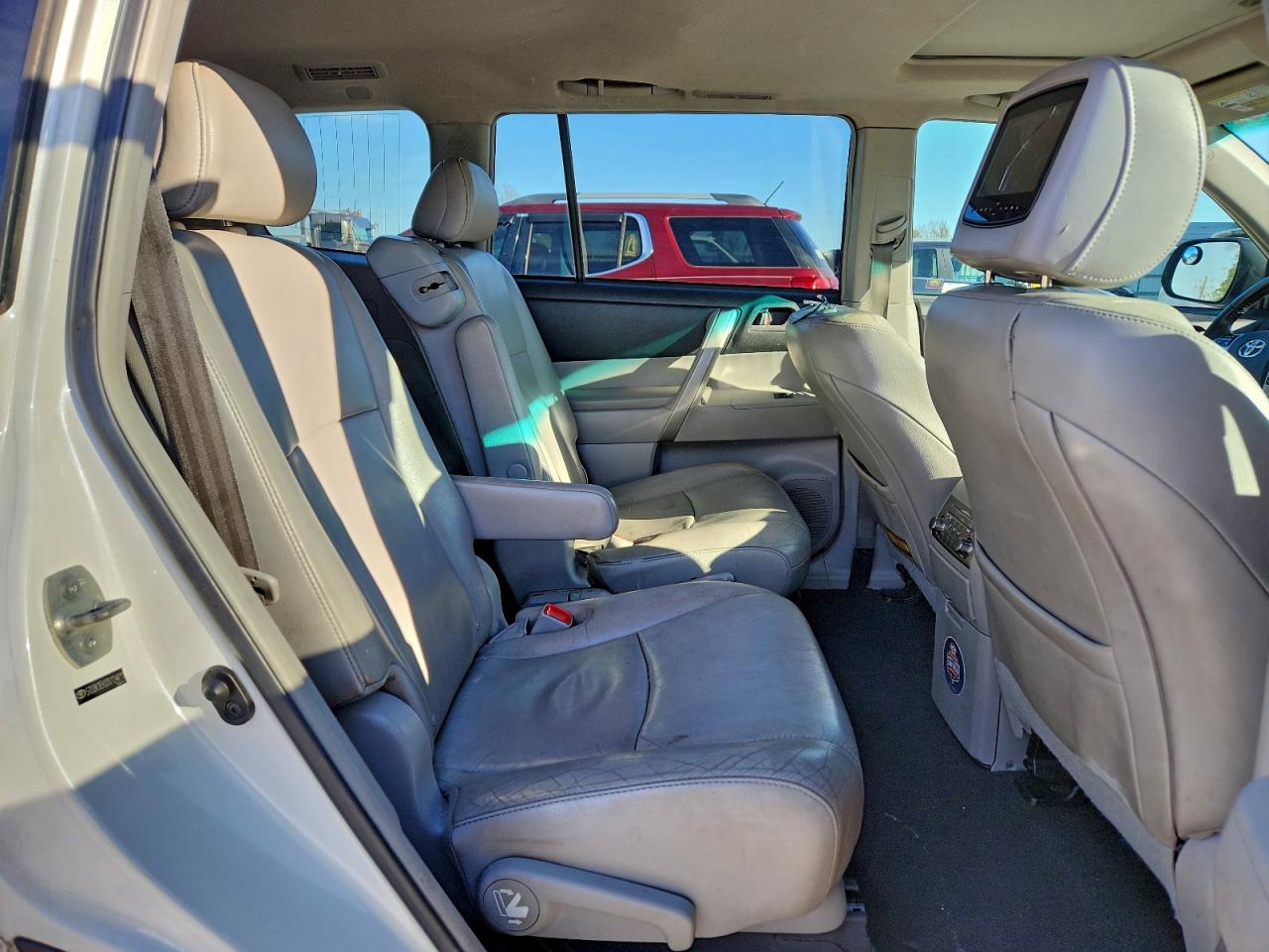 2013 Toyota Highlander Base VIN: 5TDZK3EH2DS124811 Lot: 95863495