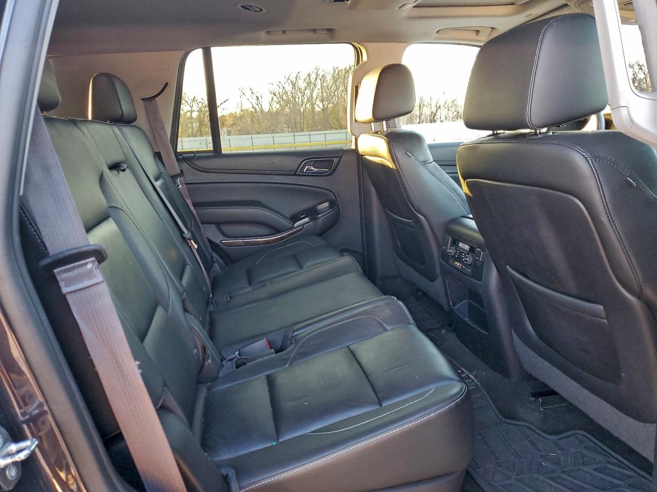 2015 Chevrolet Tahoe K1500 Lt VIN: 1GNSKBKC0FR591576 Lot: 95778565