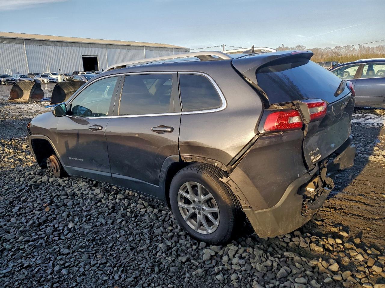 2017 Jeep Cherokee Latitude VIN: 1C4PJMCB5HW544700 Lot: 96475015