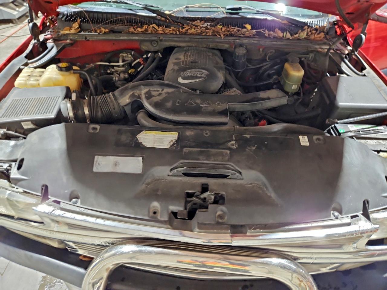 2001 Chevrolet Tahoe C1500 VIN: 1GNEC13T31R136667 Lot: 94779245