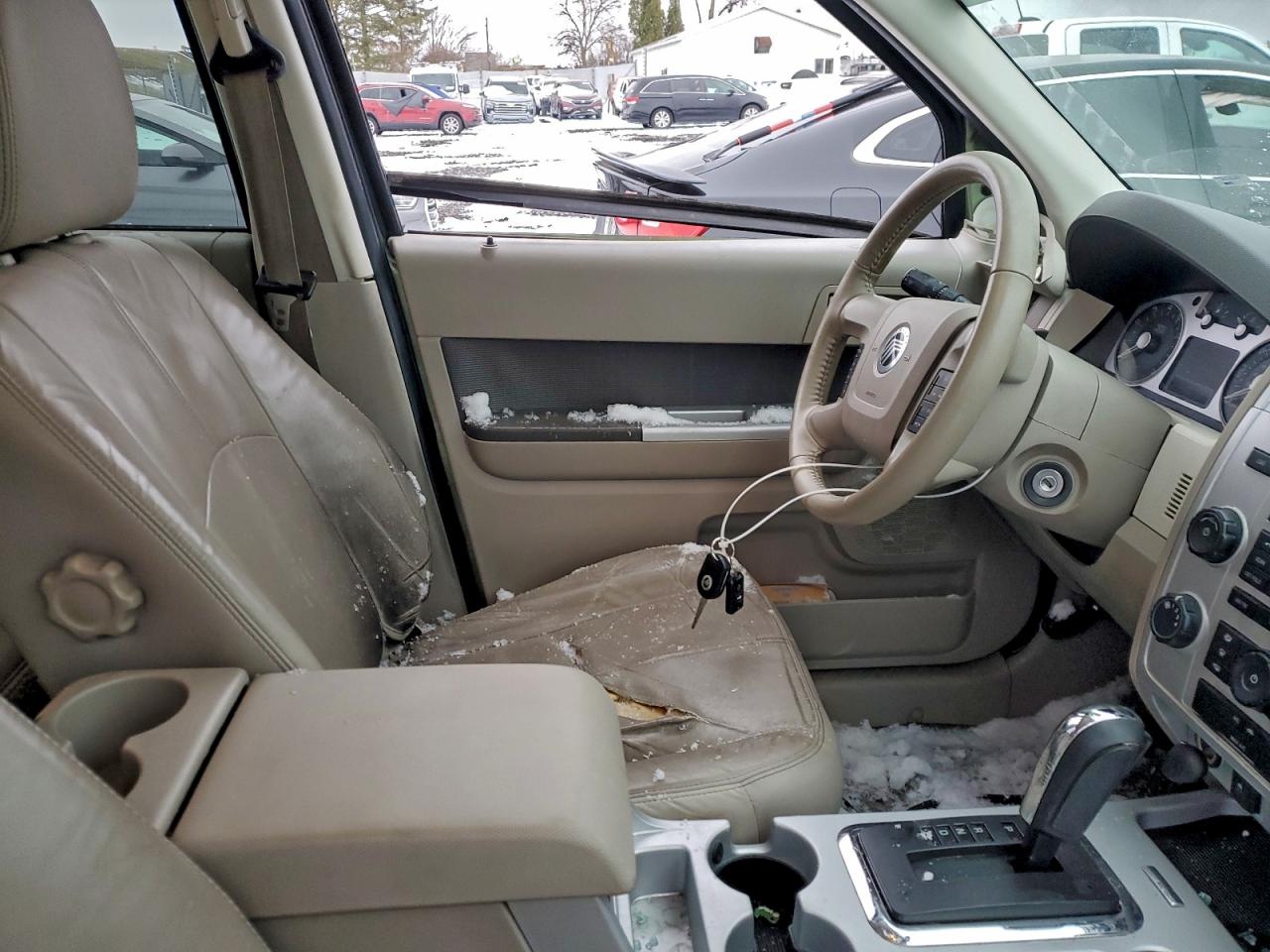 2010 Mercury Mariner VIN: 4M2CN8B74AKJ26711 Lot: 94630625