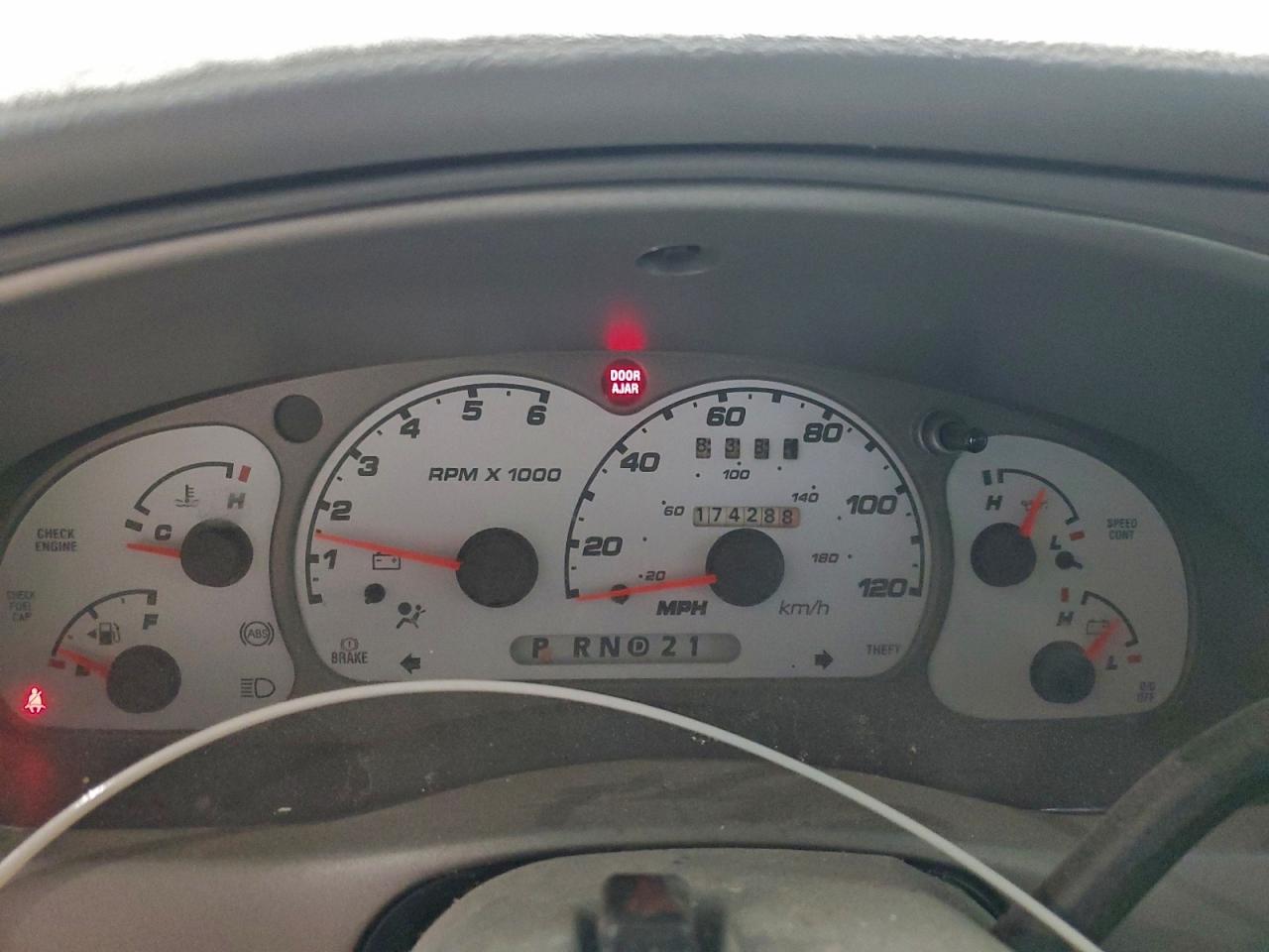 2003 Ford Explorer Sport Trac VIN: 1FMZU67E43UC69823 Lot: 97011345