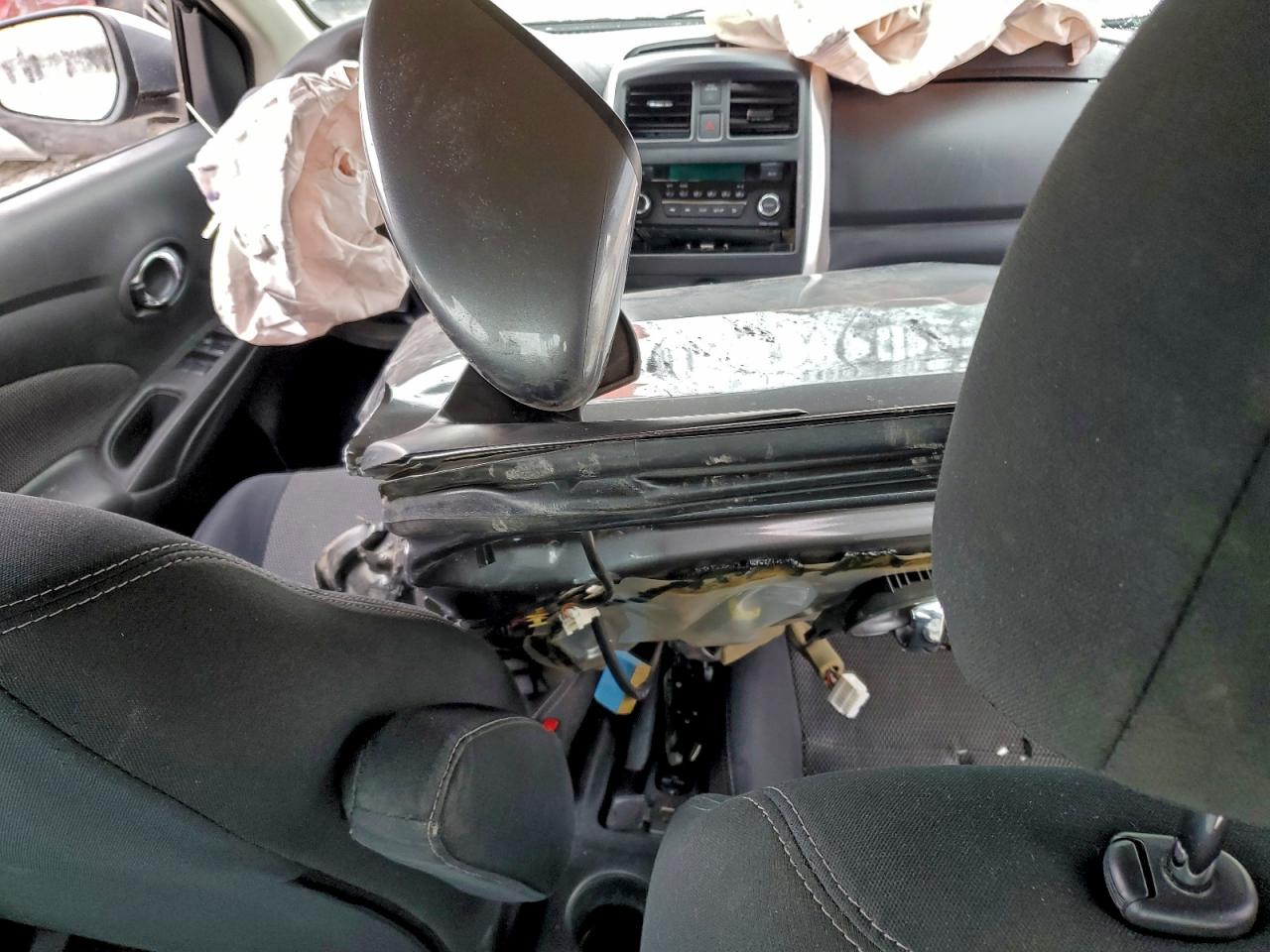 2016 Nissan Versa S VIN: 3N1CN7AP4GL883412 Lot: 96624185