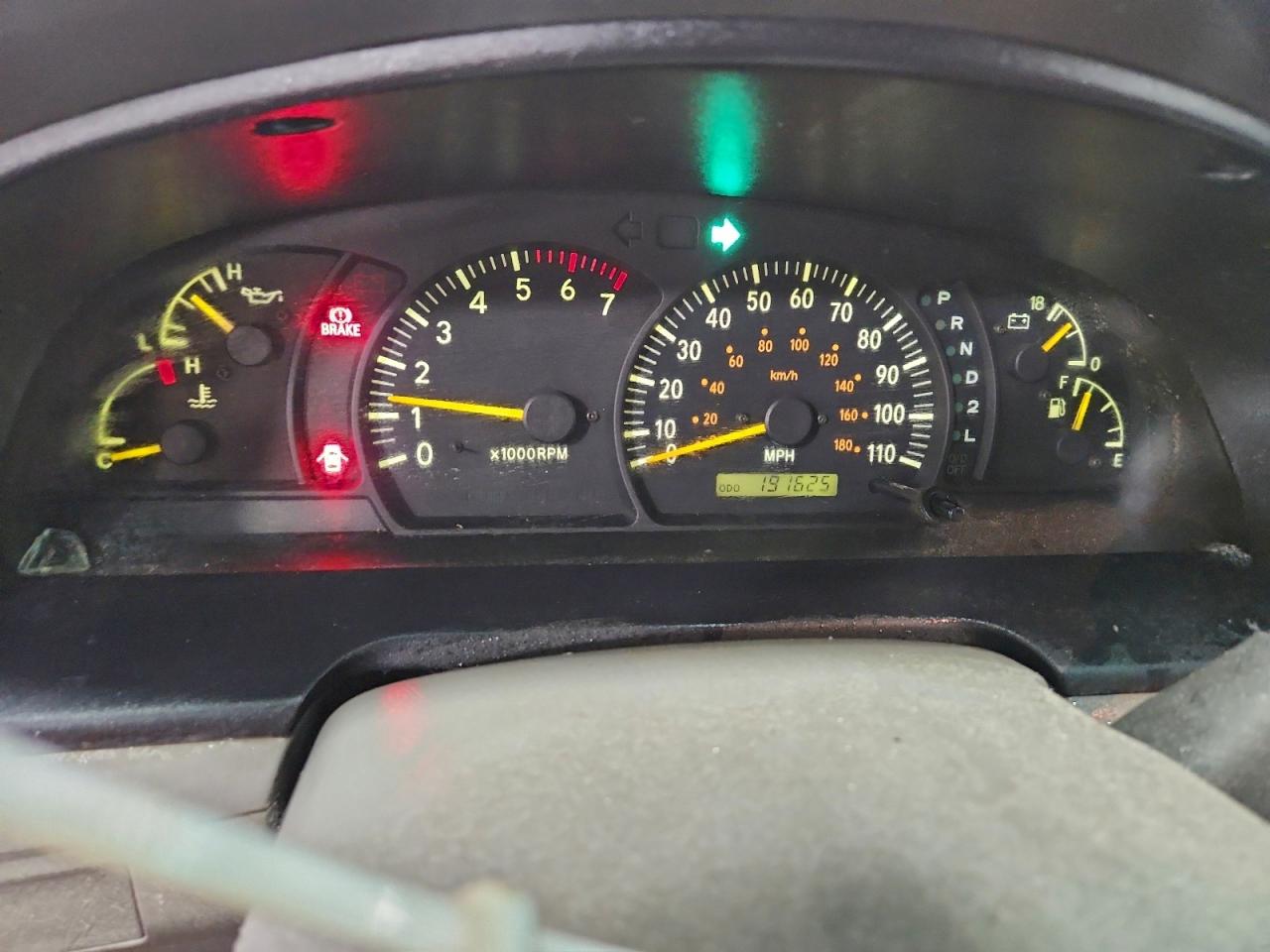 2000 Toyota Tundra Access Cab Limited VIN: 5TBBT4811YS071021 Lot: 95899855