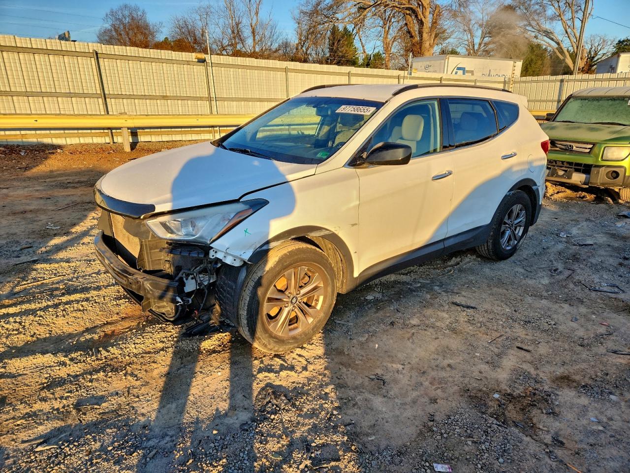 2016 Hyundai Santa Fe Sport VIN: 5XYZUDLB3GG311992 Lot: 97758655