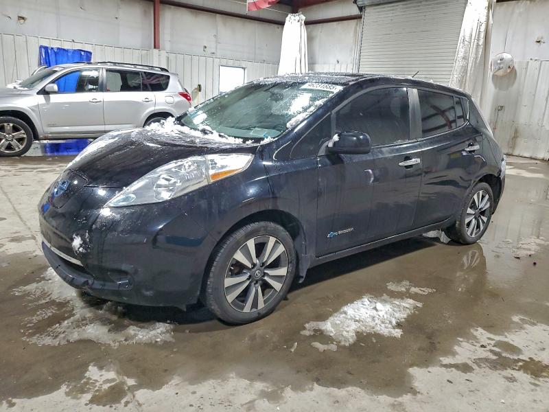  NISSAN LEAF 2017 Czarny