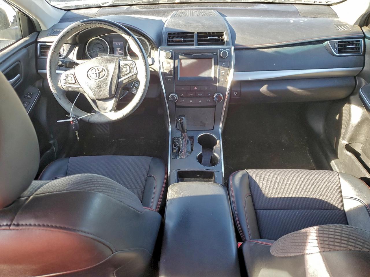 2017 Toyota Camry Le VIN: 4T1BF1FK2HU810347 Lot: 94972665