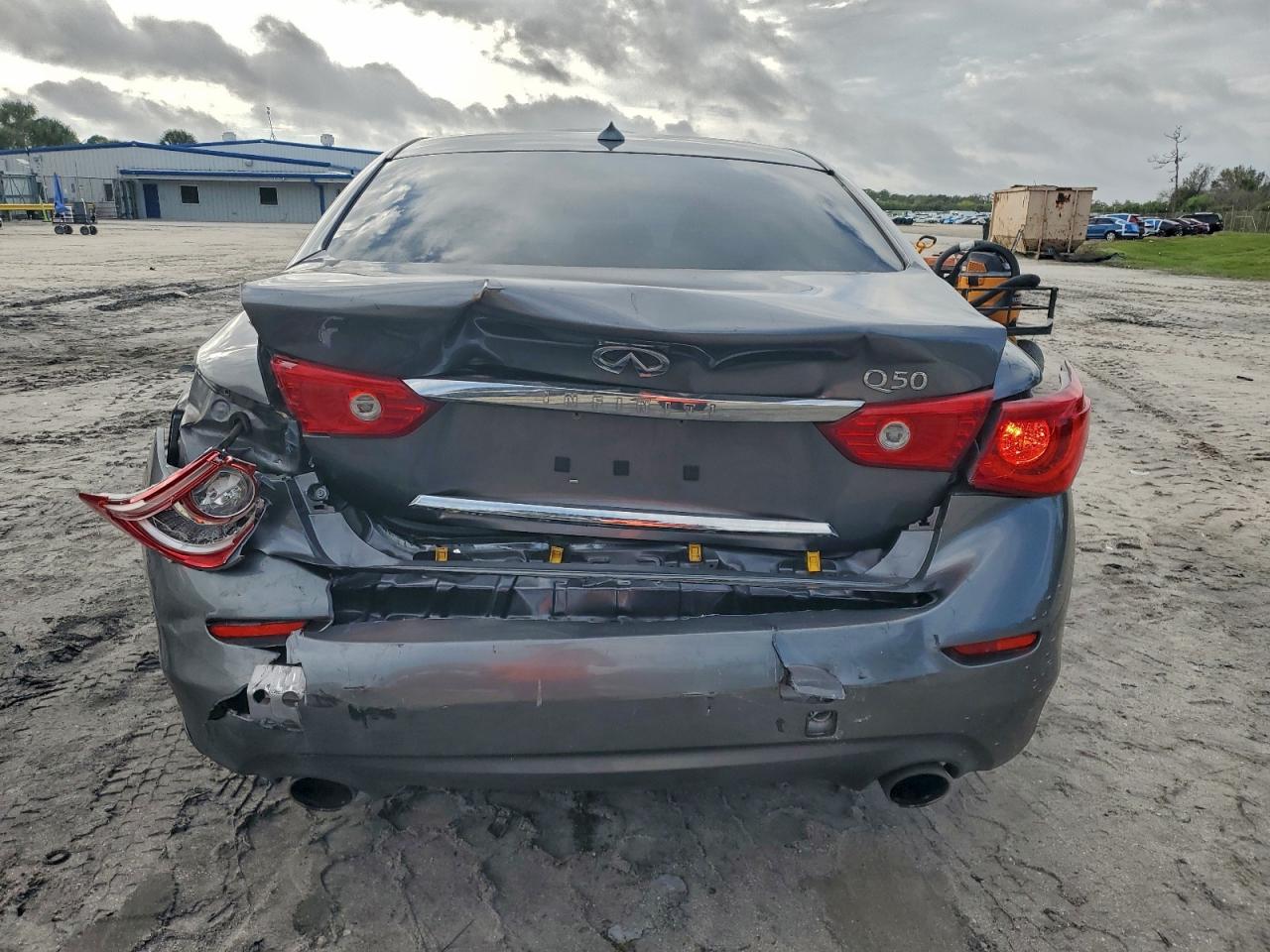 2015 Infiniti Q50 Base VIN: JN1BV7AP1FM334878 Lot: 97838215