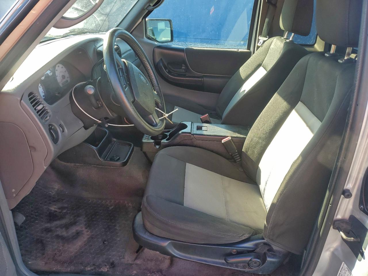 2011 Ford Ranger Super Cab VIN: 1FTLR4FE2BPA44380 Lot: 96480885