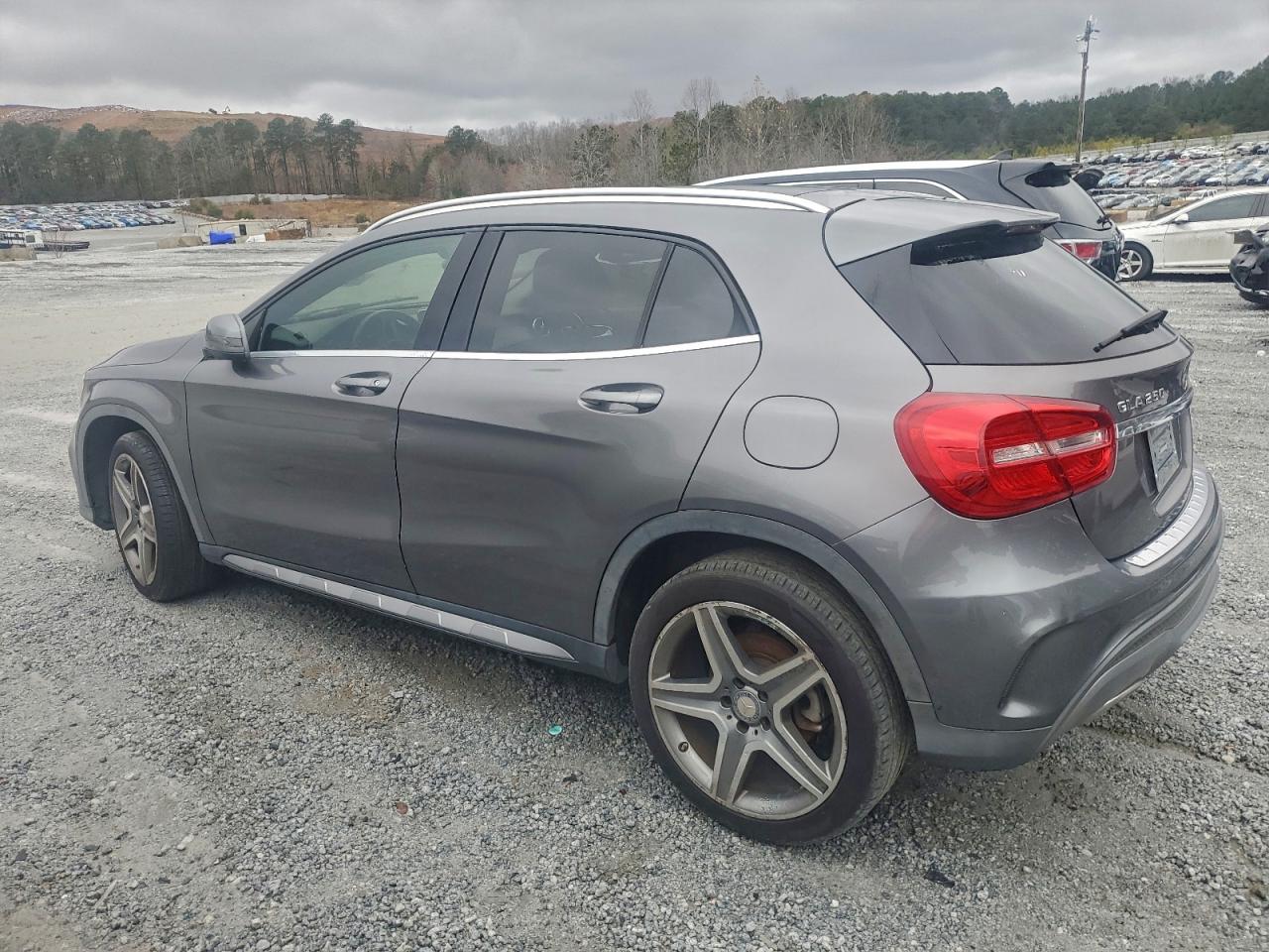 Фото: WDCTG4GB3FJ032185