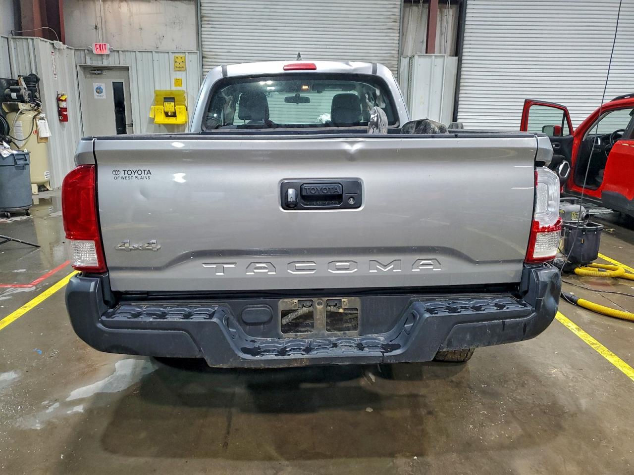 2016 Toyota Tacoma Access Cab VIN: 5TFSX5EN4GX045773 Lot: 94675385