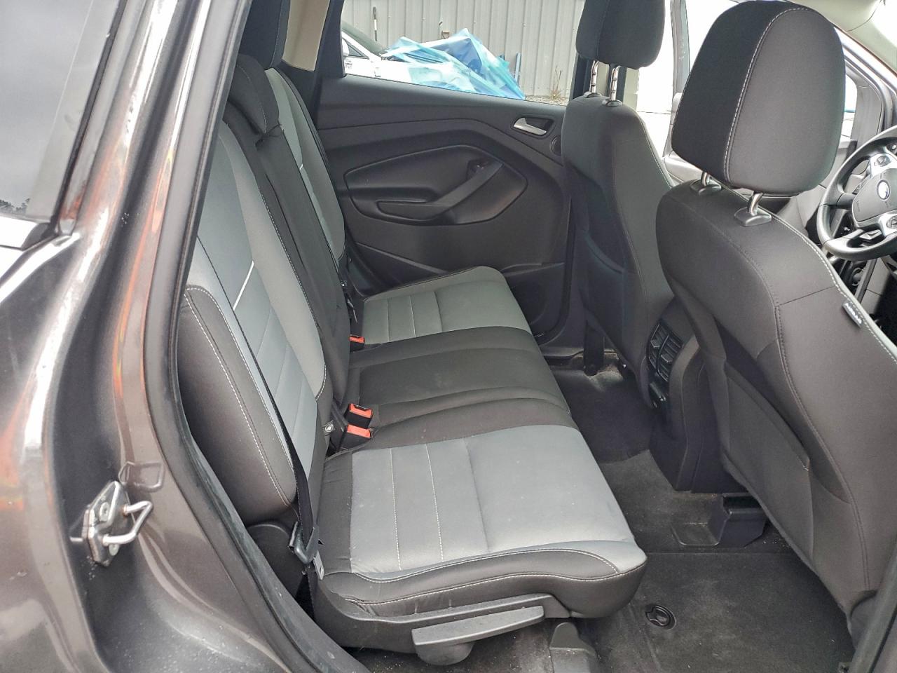 2016 Ford Focus Titanium VIN: 1FADP3N23GL307086 Lot: 95975075