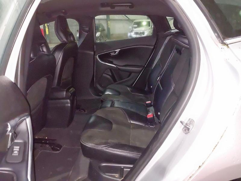 2014 VOLVO V40 D2 R DESIGN 5DR