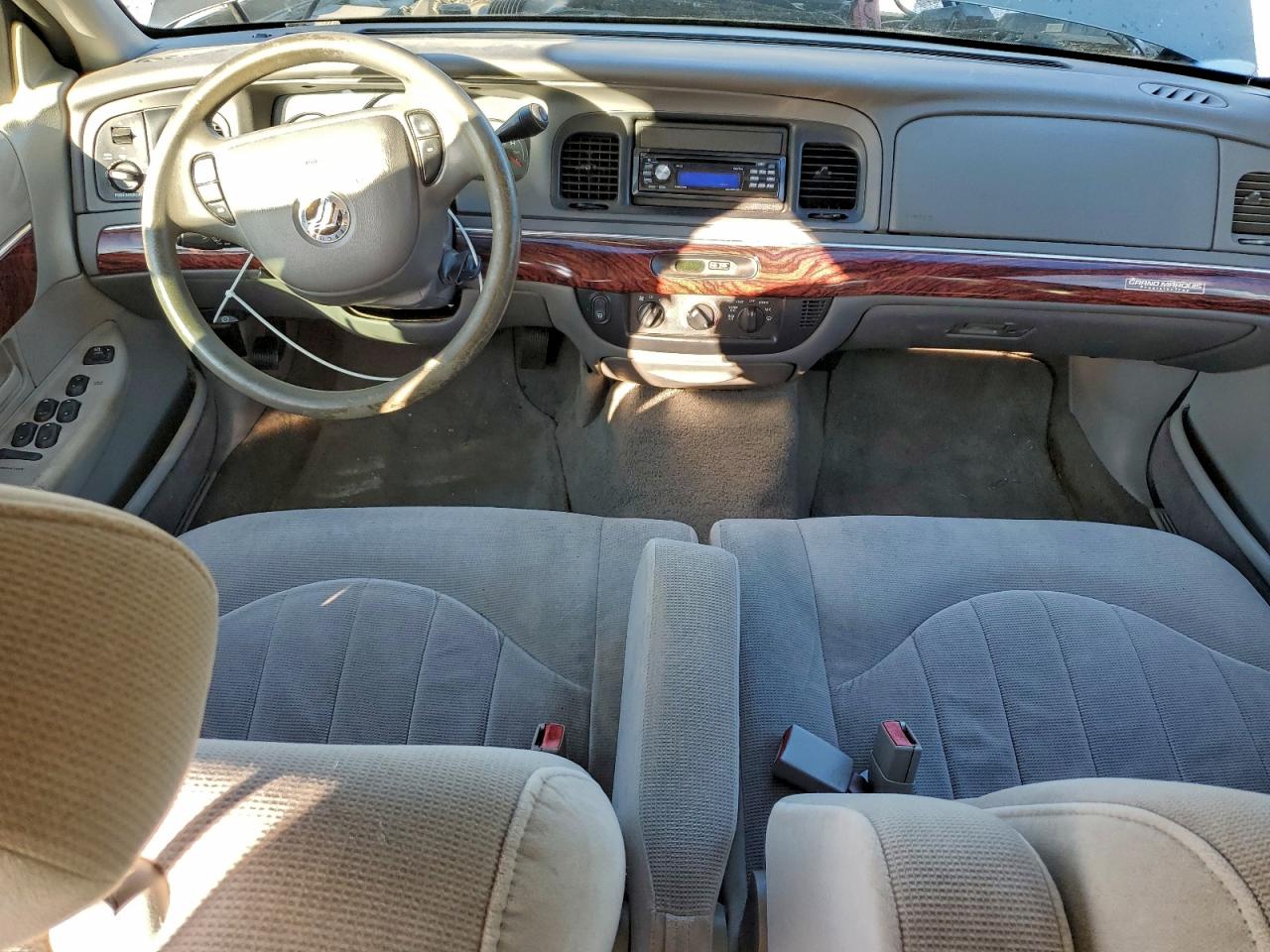 2001 Mercury Grand Marquis Gs VIN: 2MEFM74W61X603509 Lot: 94519525